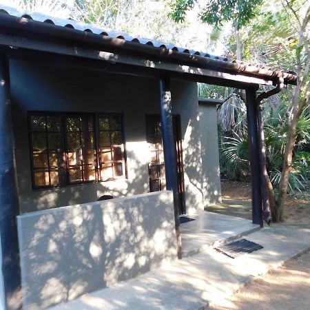 Isinkwe Bush Camp Villa Hluhluwe Exterior photo