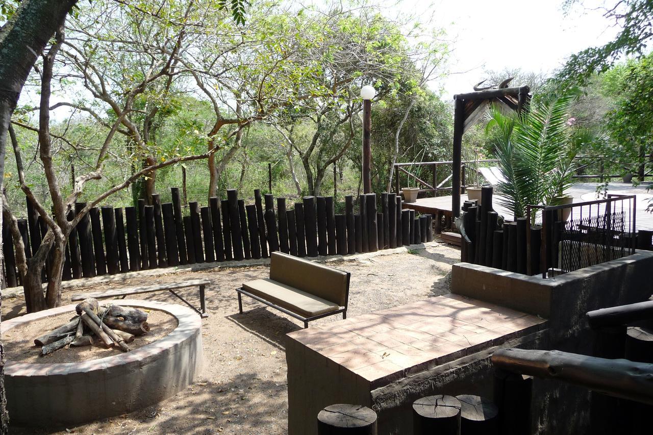 Isinkwe Bush Camp Villa Hluhluwe Exterior photo