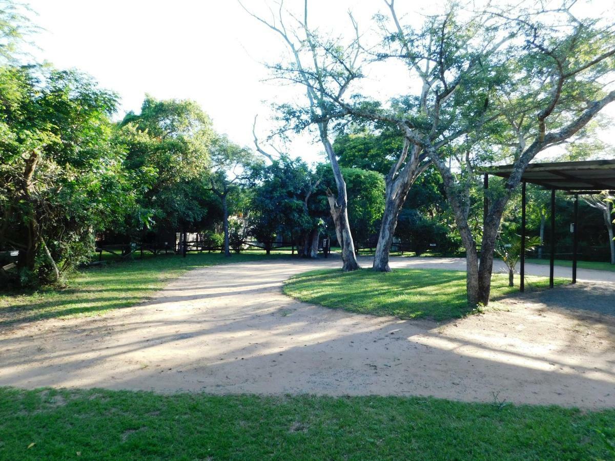 Isinkwe Bush Camp Villa Hluhluwe Exterior photo